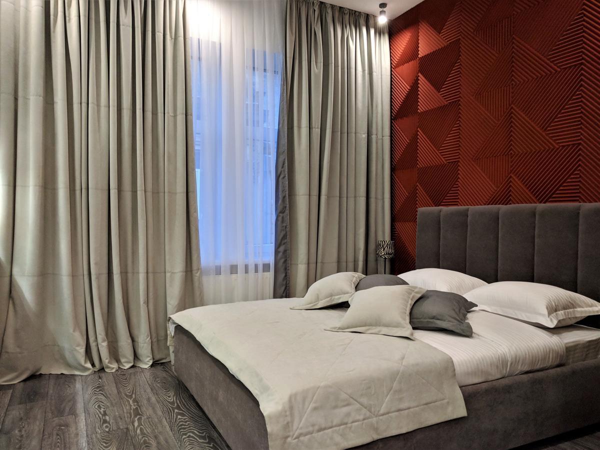 Arkadija - Filatova Apartment Лвив Екстериор снимка